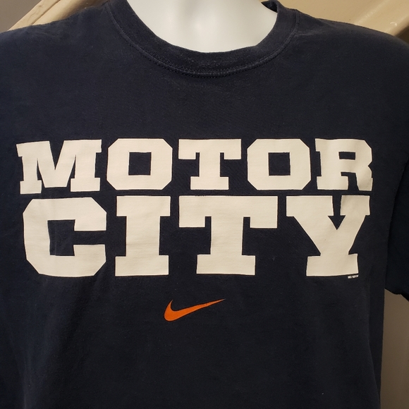 Detroit Tigers Motor City Large Nike (SOLD) - Picture 2 of 7